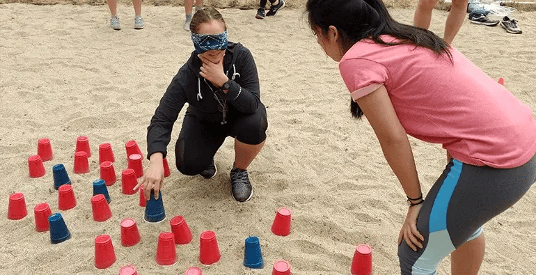 image-careers-slider-team-building